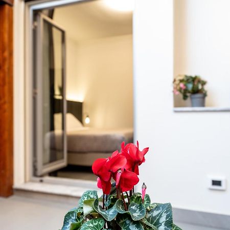 Mia Rooms B&B Мілаццо Екстер'єр фото